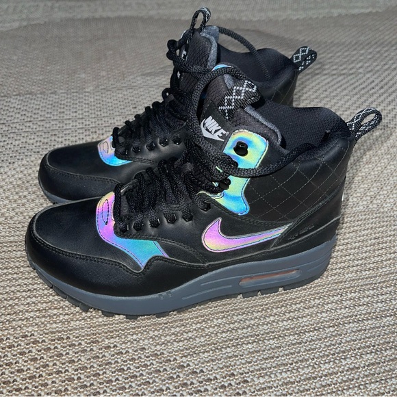 Nike Women’s Air Max 1 Mid Sneakerboot Sz 6 (Reflective) In Black Crimson Menta - Picture 7 of 15